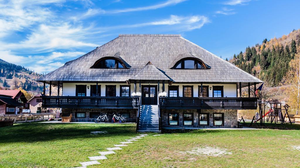 Pensiunea La Moara Fundu Moldovei Exterior foto